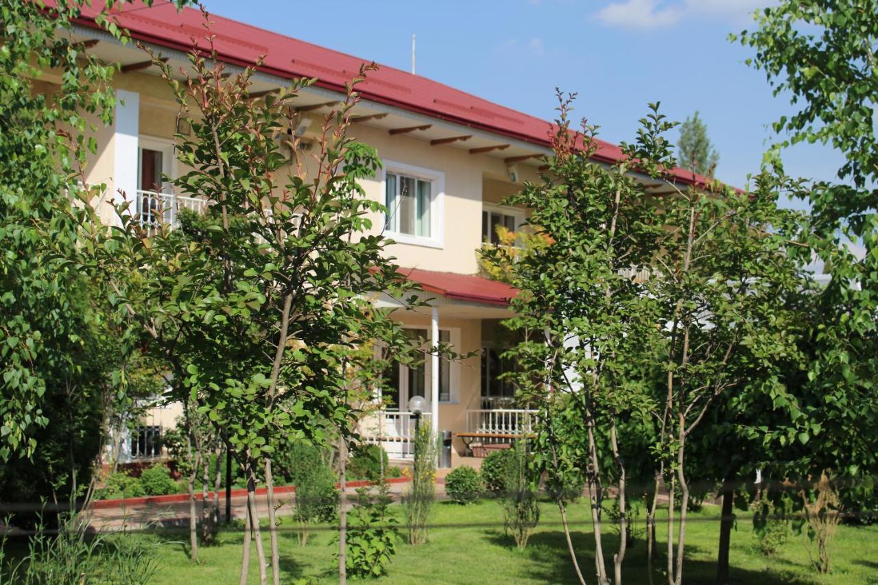 Hotel Grace Garden Kum Eksteriør billede